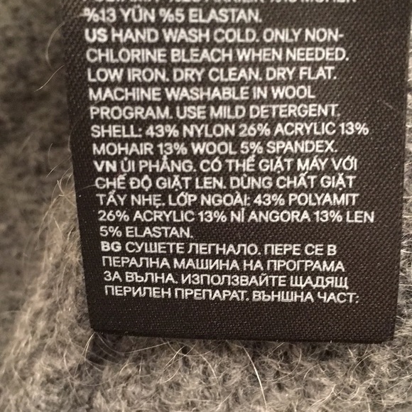 H&M gray sweater LIKE NEW (sz. Small) - Picture 3 of 3